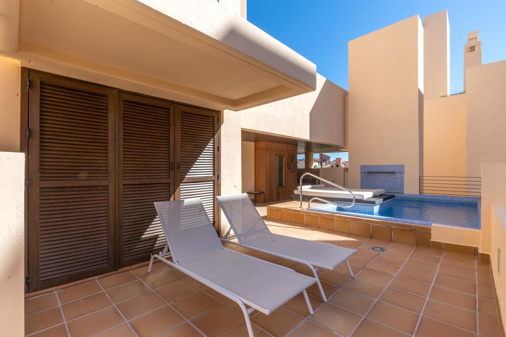 Bahia Boutique Apartments 에스테포나 외부 사진